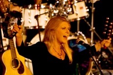 Annie Haslam with Renaissance 2010