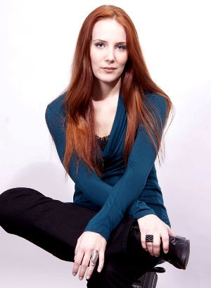 Simone Simons
